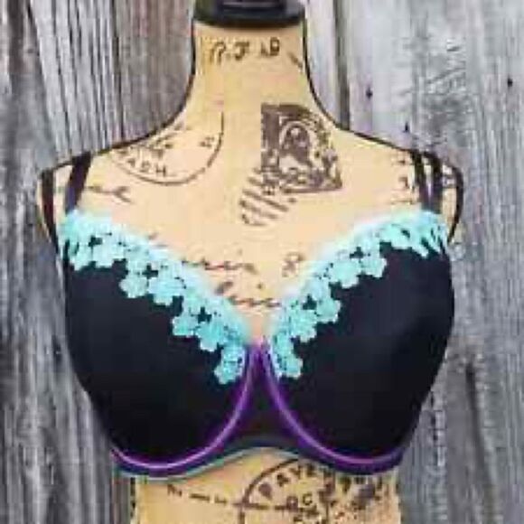Cacique Black Bra with Blue and Purple Accents size 40DD - Picture 1 of 5